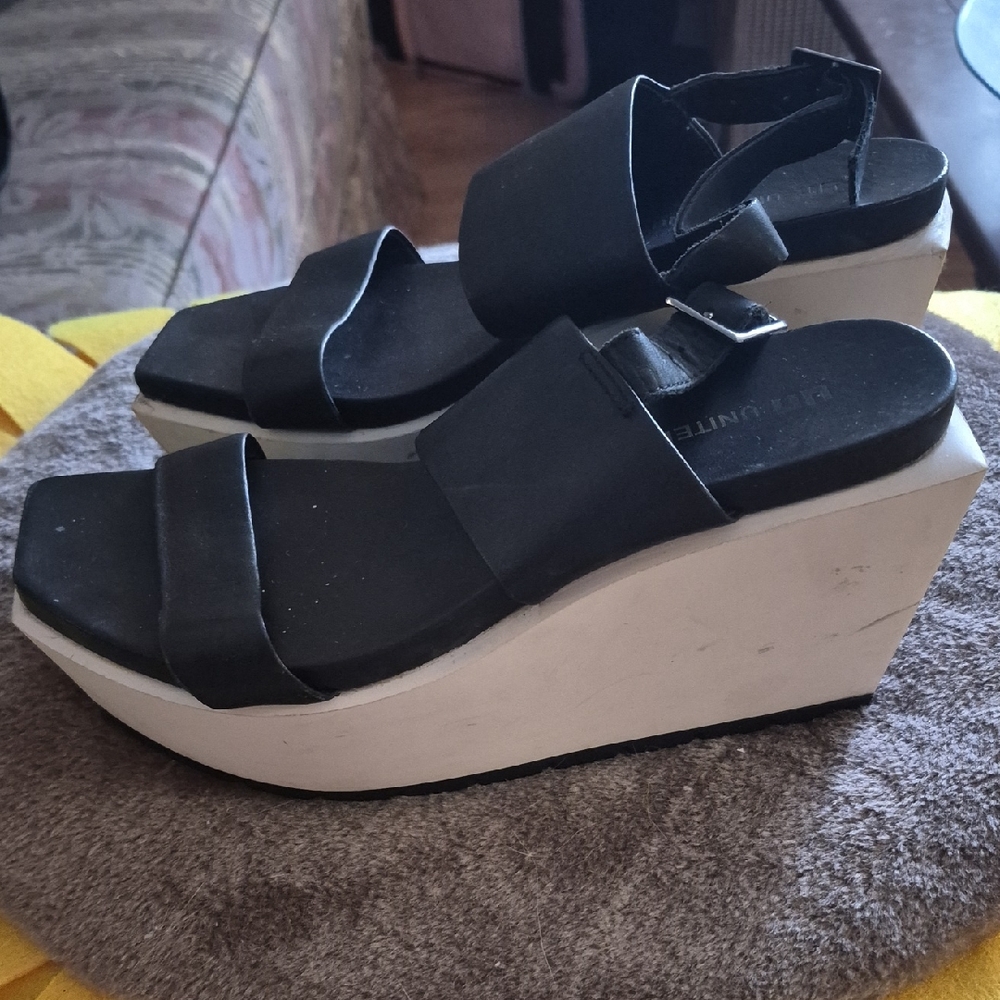 United Nude Black and White Wedge Sandals